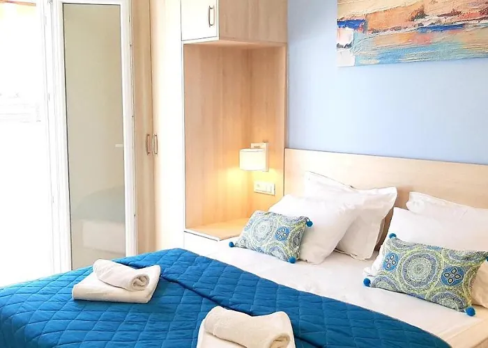 The Central Villa - Kassiopi Corfu Villas